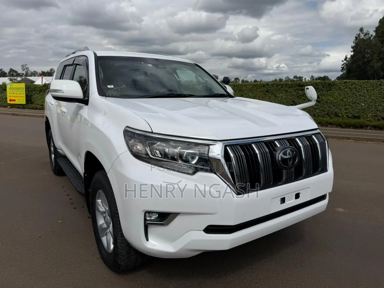 Toyota Land Cruiser Prado 2021 White
