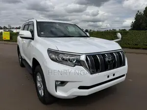 Toyota Land Cruiser Prado 2021 White
