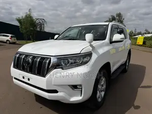 Toyota Land Cruiser Prado 2021 White