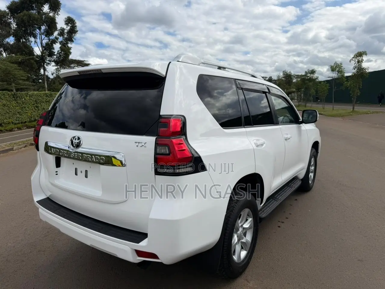 Toyota Land Cruiser Prado 2021 White