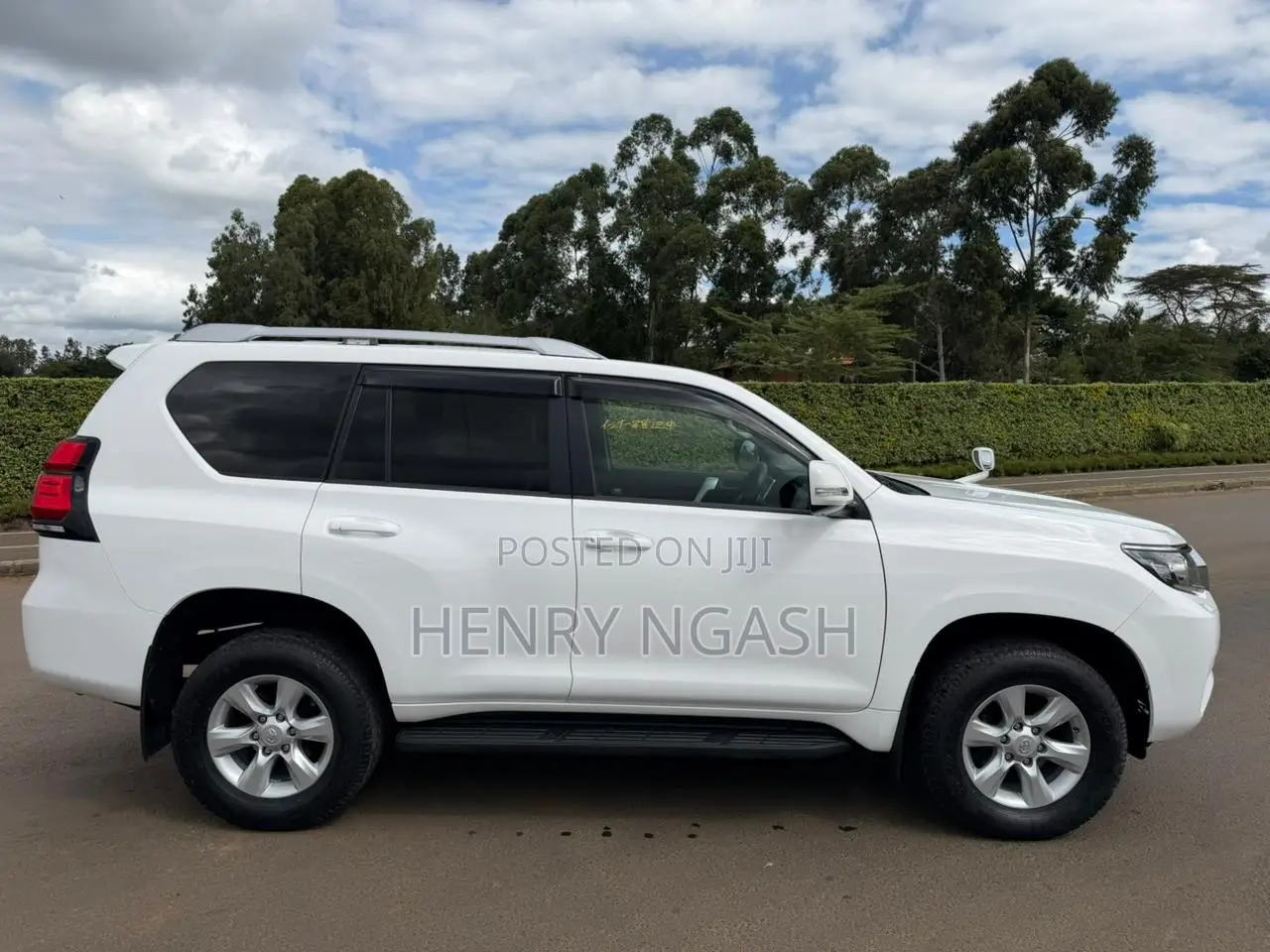 Toyota Land Cruiser Prado 2021 White