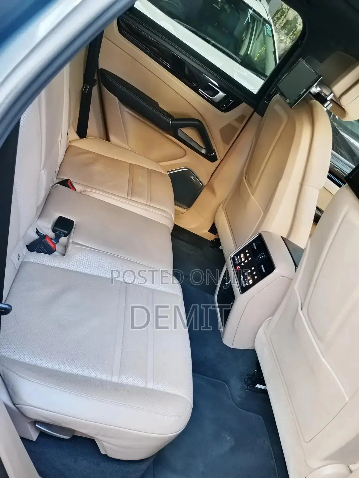 Porsche Cayenne Base AWD 2019