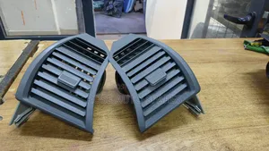 Premio 260 Dashbord Vents Biege