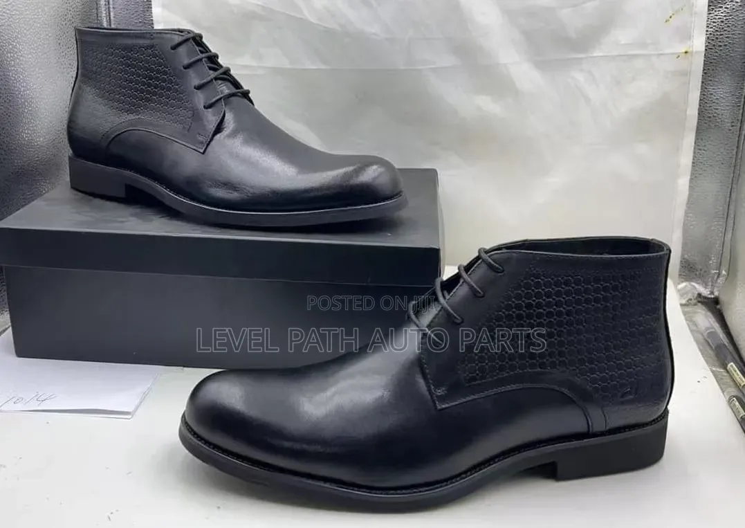 Mens Official Shoe