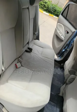 Toyota Belta 2011 Blue
