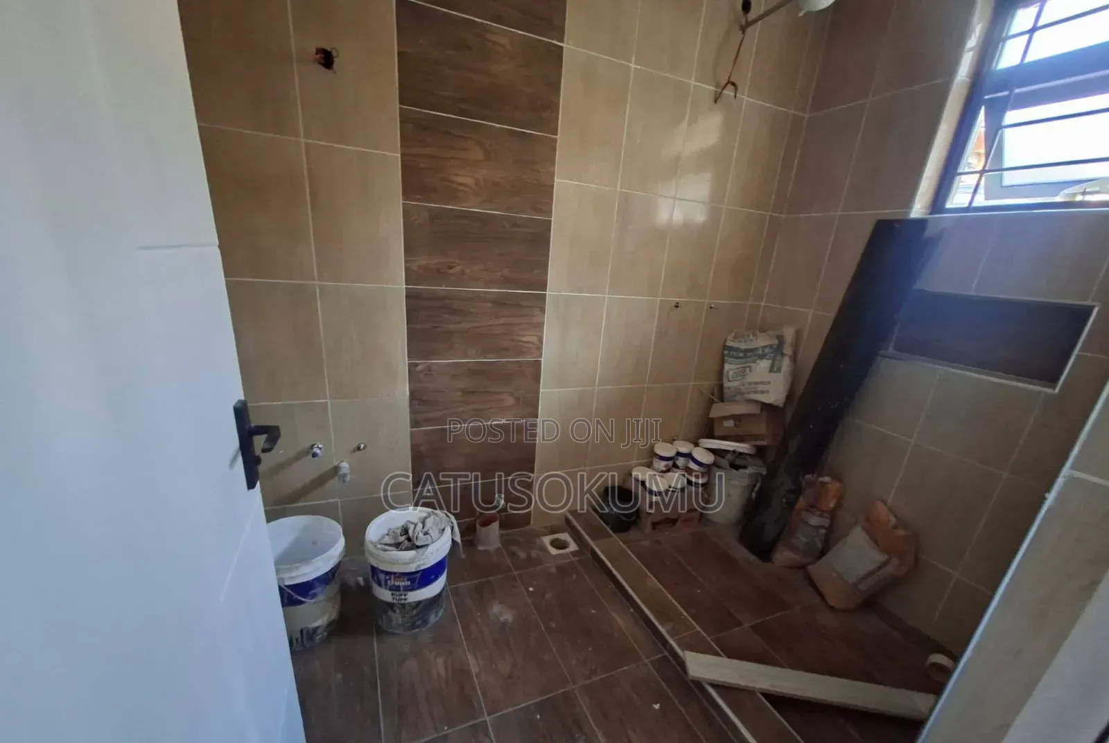 5bdrm Maisonette in Syokimau, Gateway Mall Area for rent