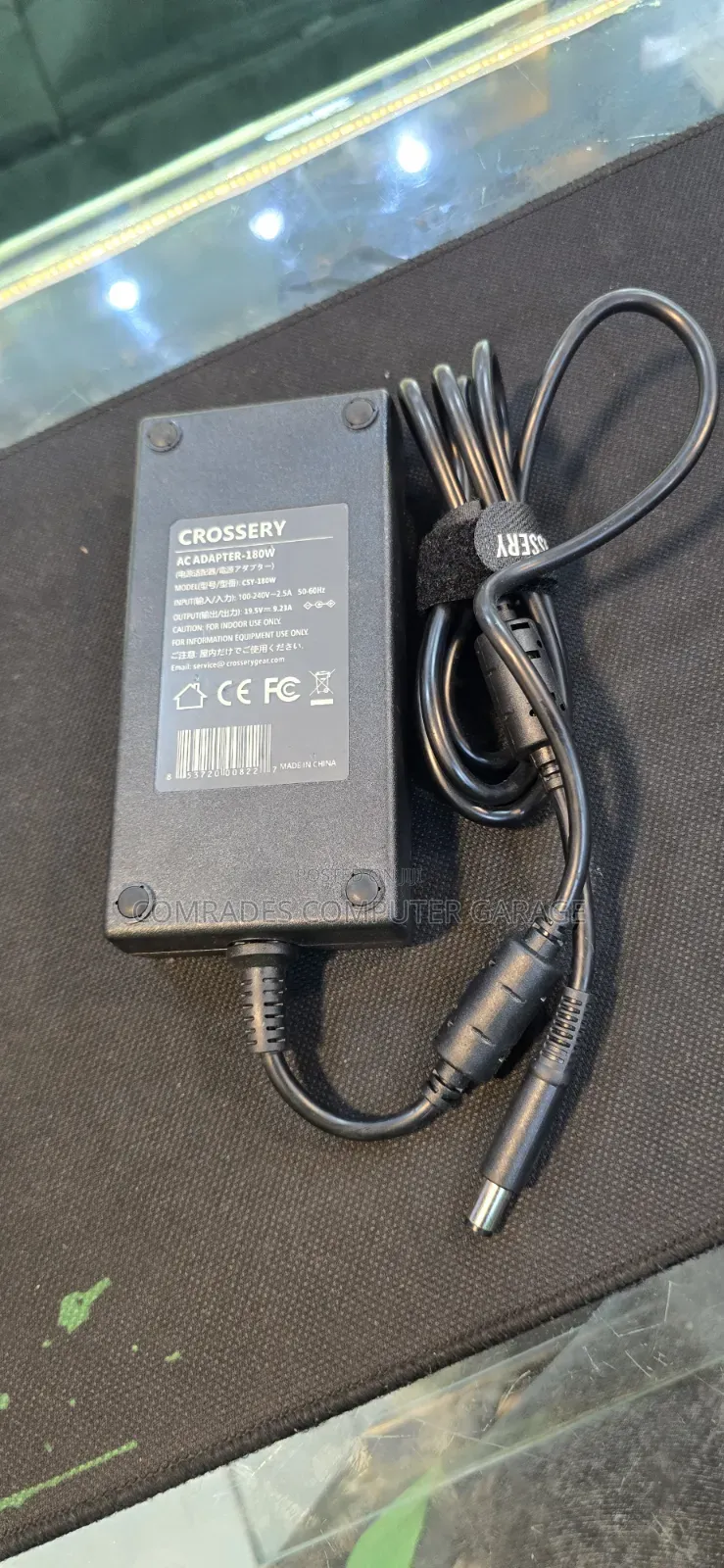 Ac Adapter With a Power Output of 180w,