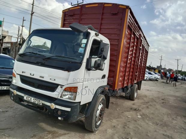 Mitsubishi Fuso - thumbnail 3