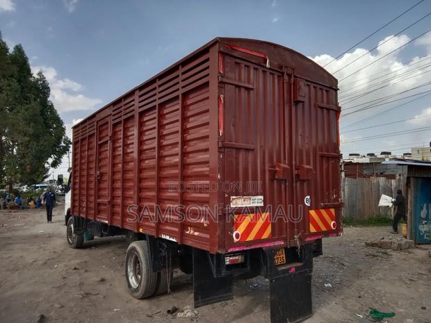 Mitsubishi Fuso - thumbnail 4
