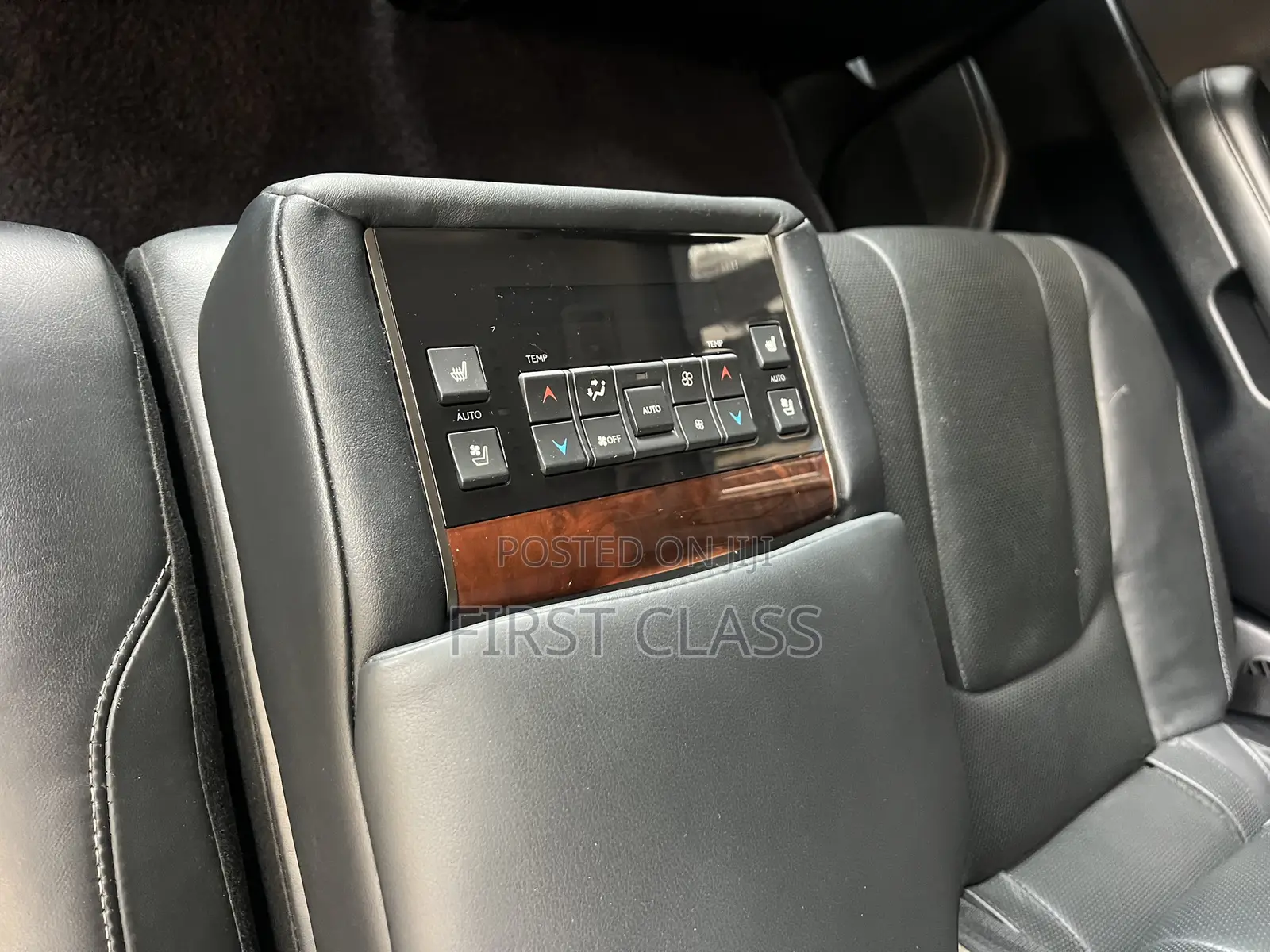 Lexus LX 570 AWD 2017 Black