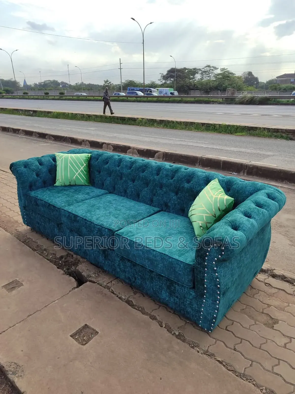 Blue 3-Seater Chesterfield Sofa