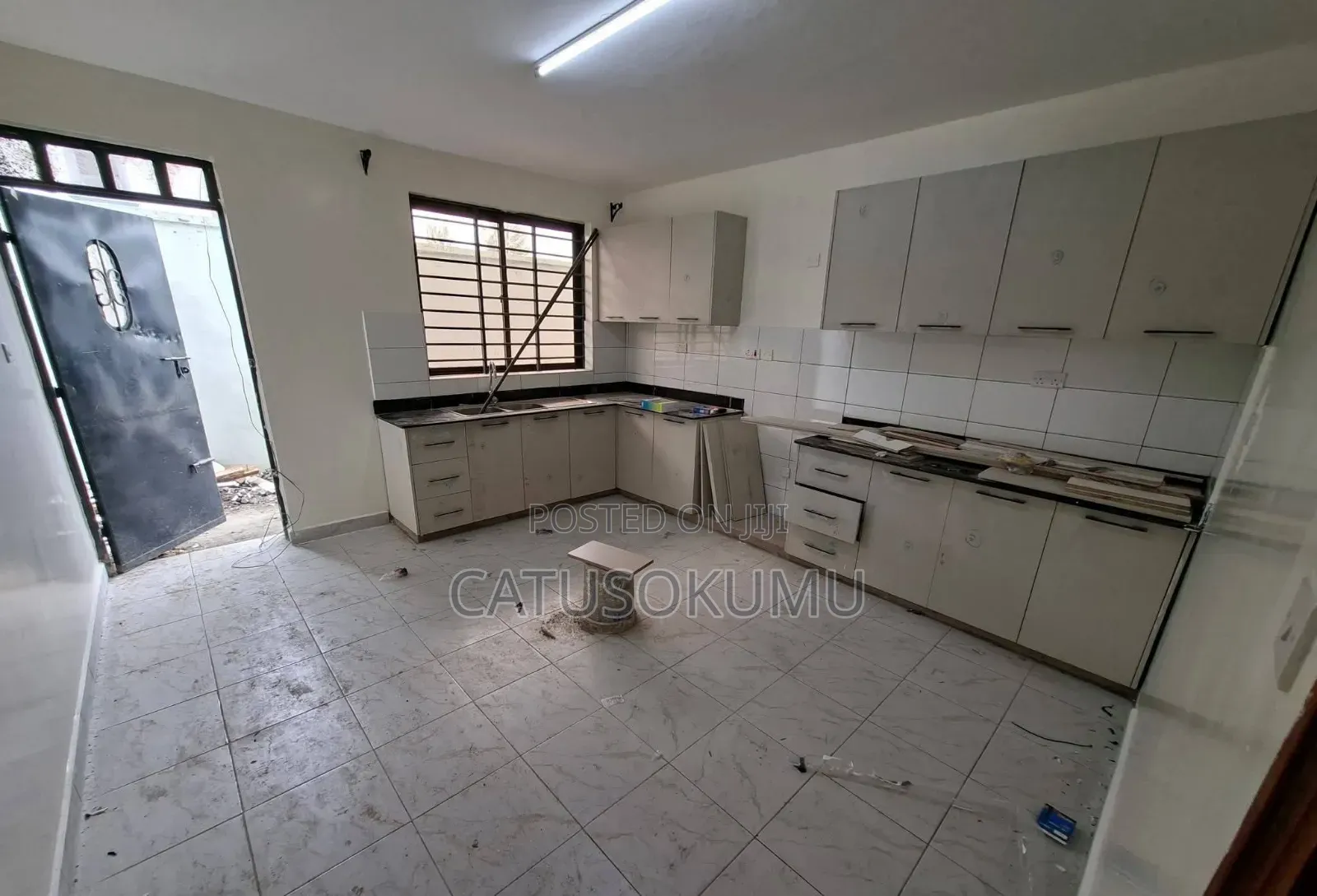 4bdrm Duplex in Syokimau, Gateway Mall Area for rent