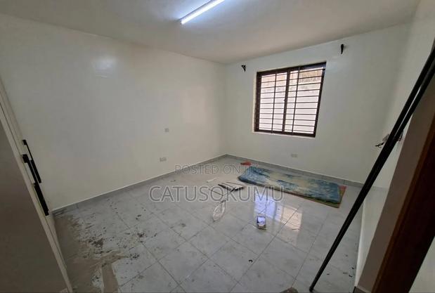 4bdrm Duplex in Syokimau, Gateway Mall Area for rent - thumbnail 9
