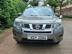 Nissan X-Trail 2012 Brown