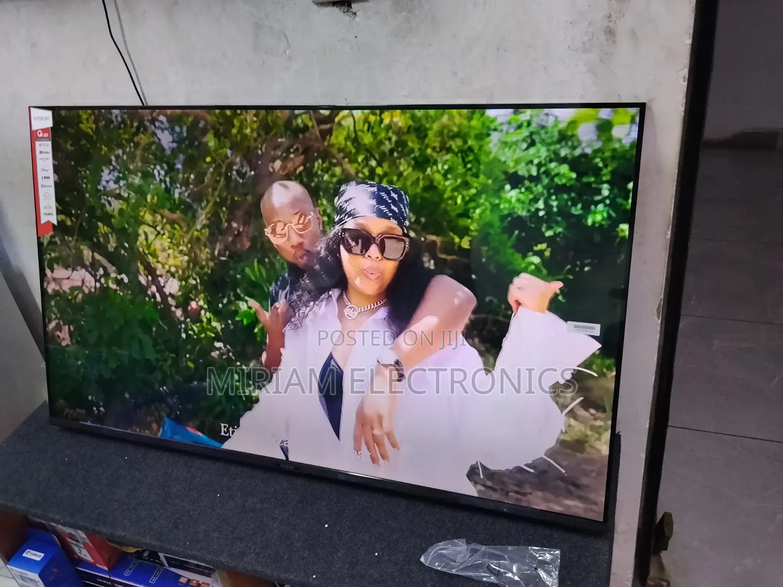 Vitron 50 Inch Qled Smart Tv