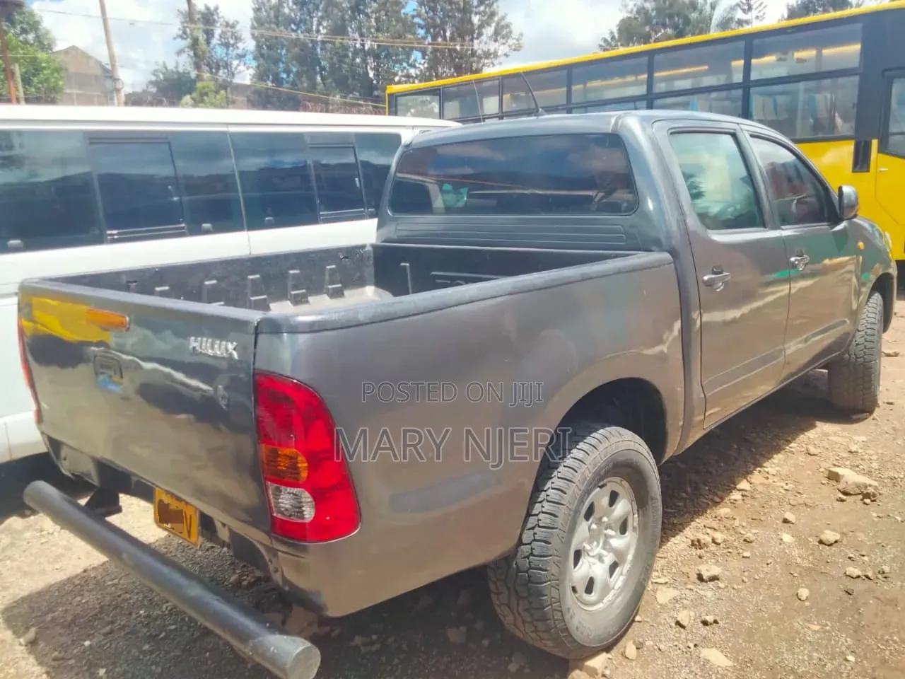 Toyota Hilux 2.5 D-4D SRX 2010 Gray