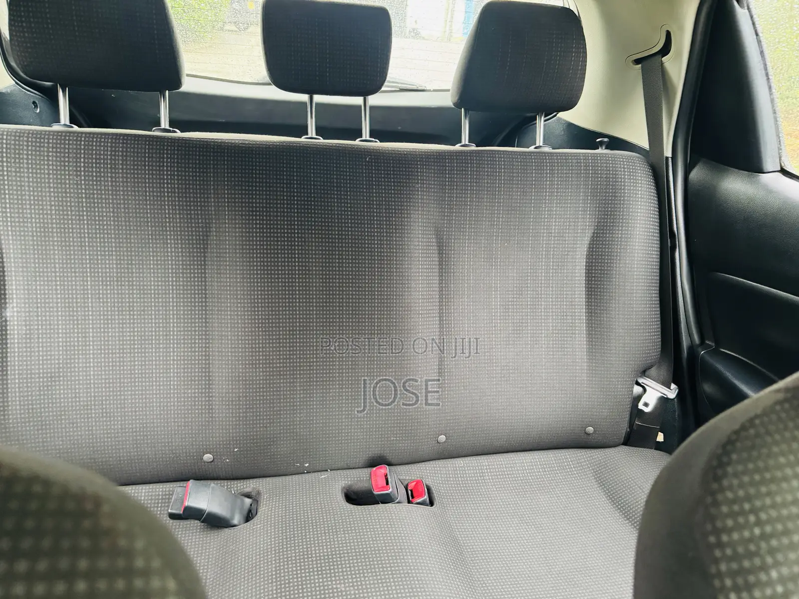 Toyota Vitz 2016 Gray