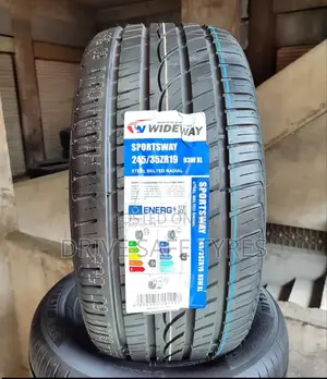 245/35 Zr19 Brand New Wideway Tyre