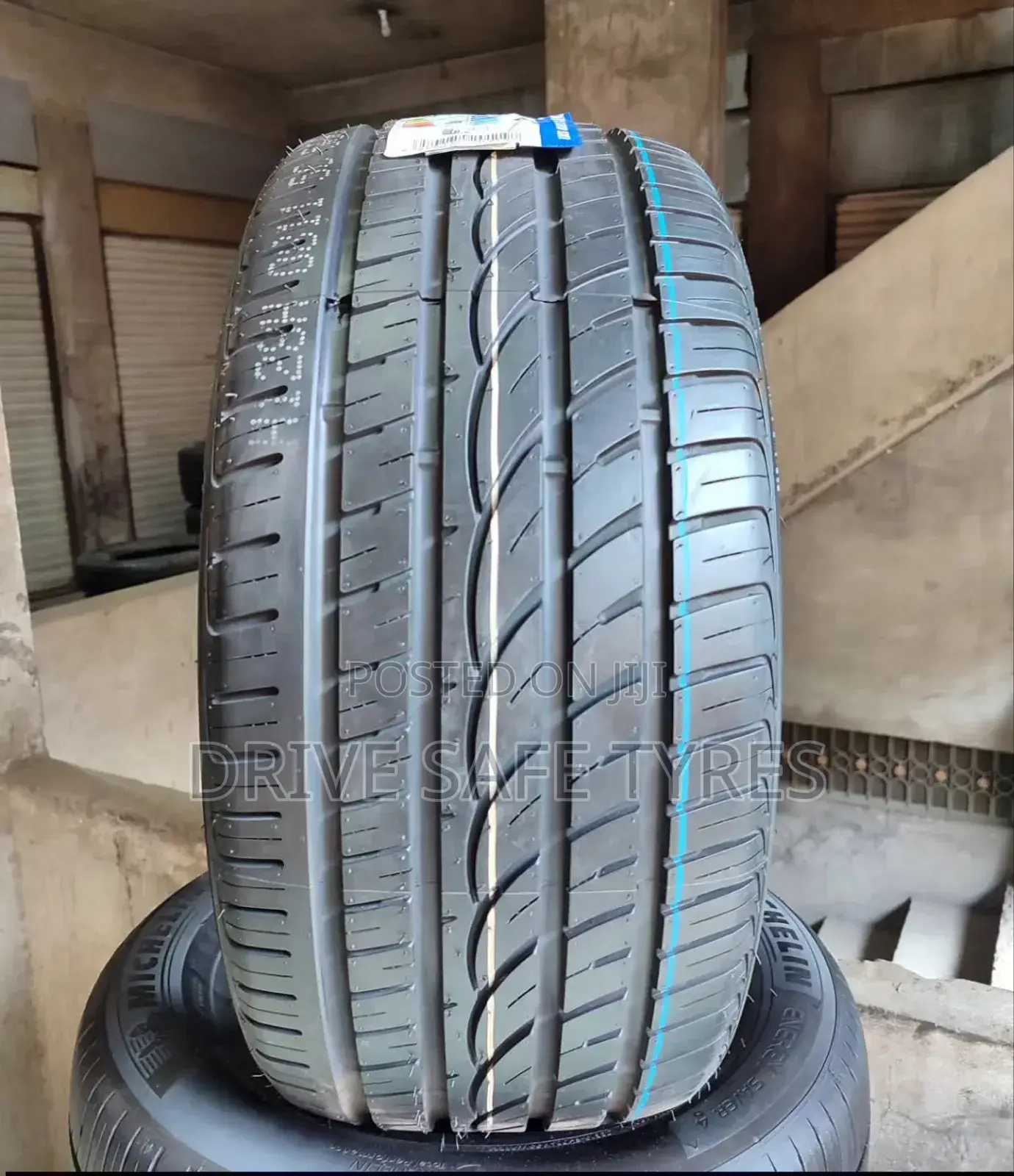 245/35 Zr19 Brand New Wideway Tyre