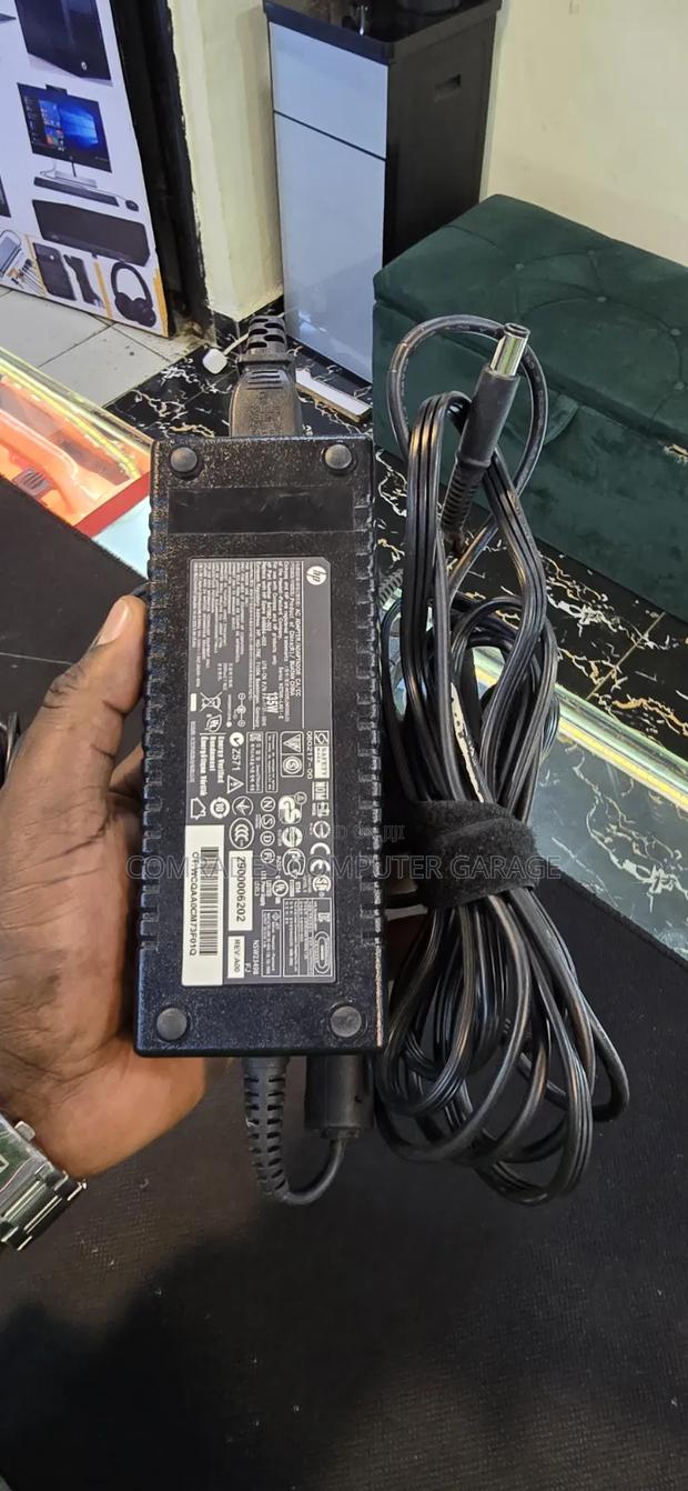 Hp 135w Ac Power Adapter Original Xuk Adapter - thumbnail 3