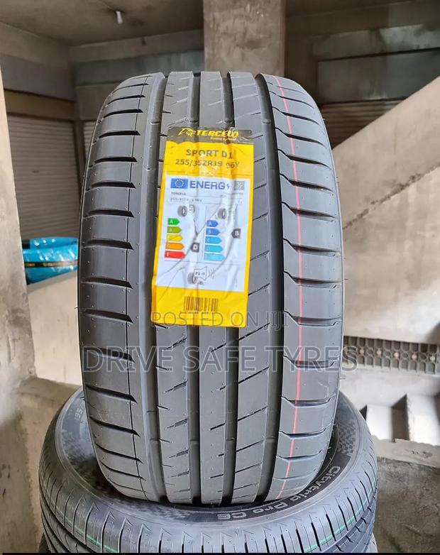 255/35 Zr19 Brand New Tercelo Tyre Performance - main view