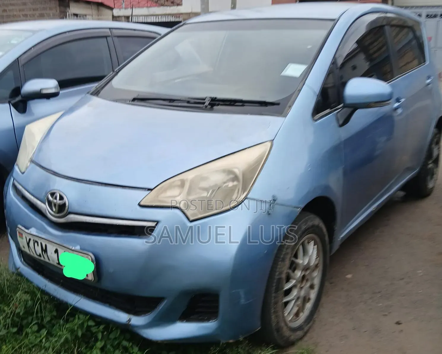 Toyota Ractis 2008 Blue