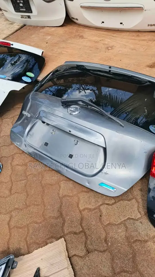 Nissan Note 2012 Silver Car Boot
