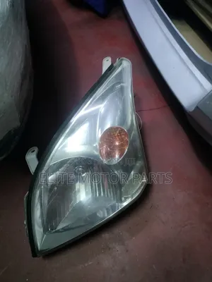 Toyota Prado 120 Headlight