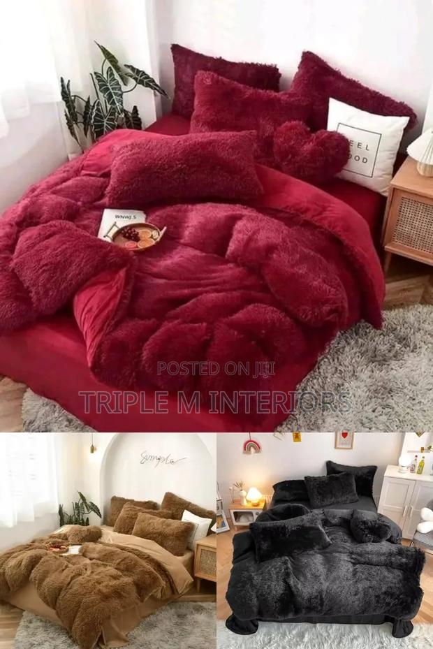 Machine-Washable Easy-Care Fluffy Duvets Set - main view