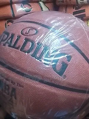 Indoor/Outdoor Spalding Basketball Ball