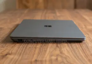 New Laptop Microsoft Surface Laptop 5 16GB Intel Core i7 SSD 512GB