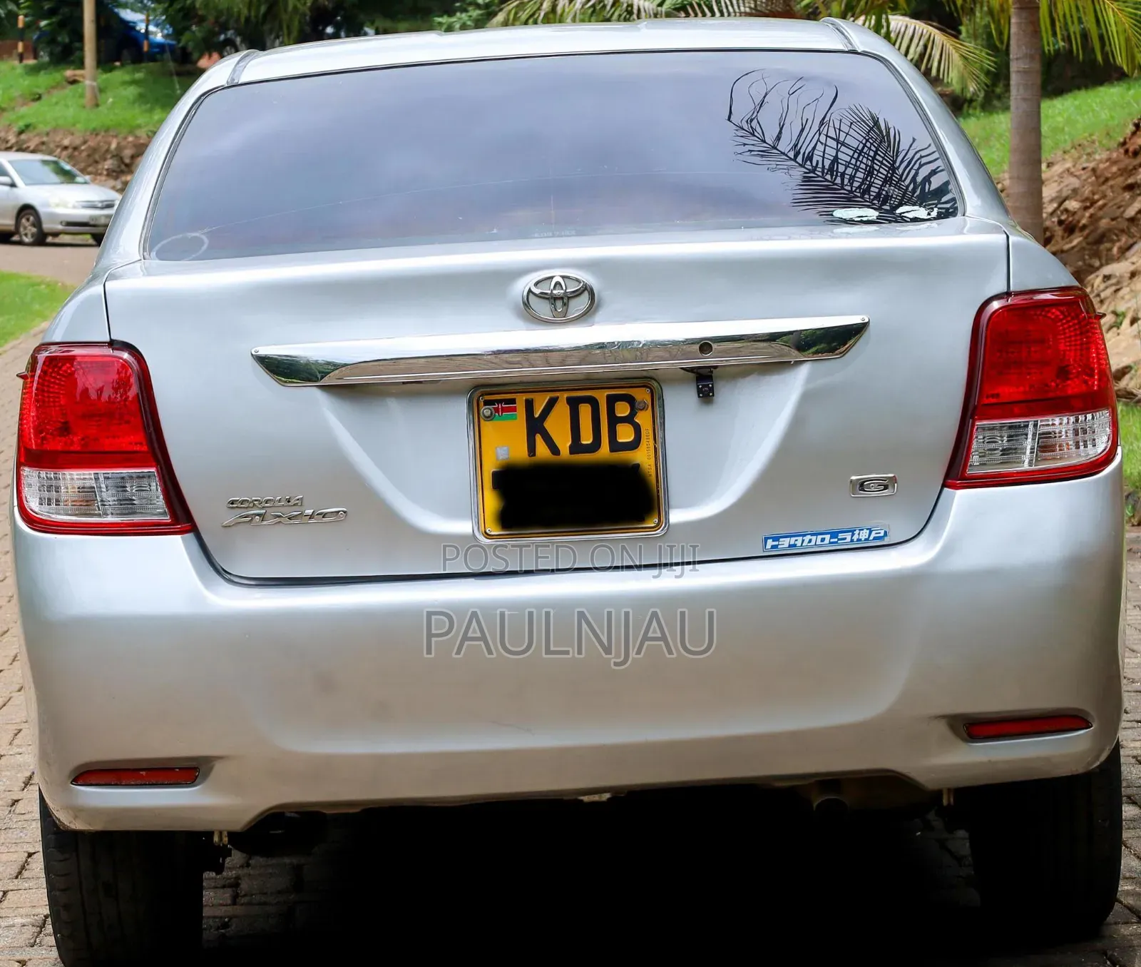 Toyota Axio 2012