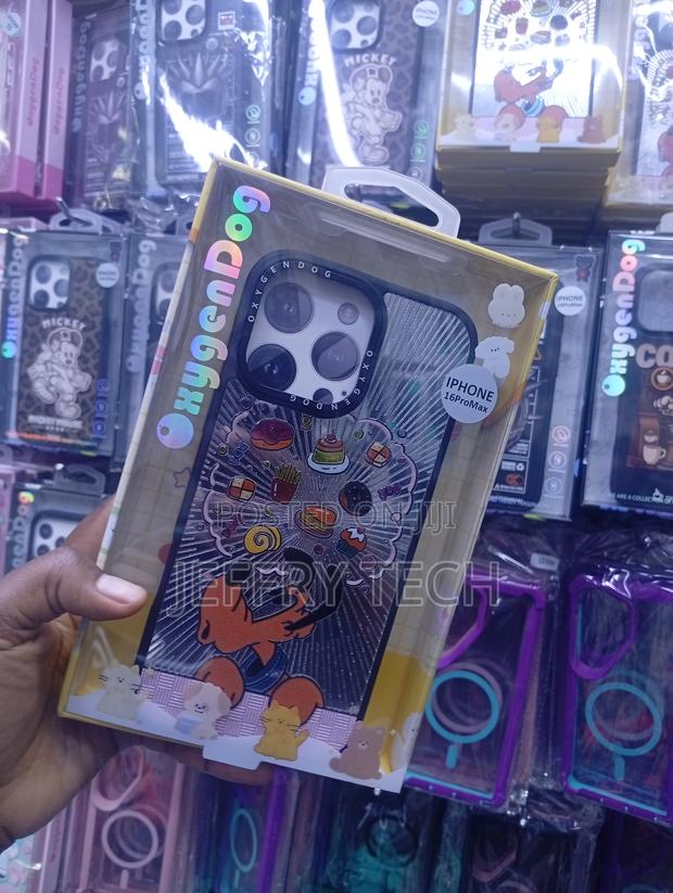iPhone 16 Pro Max Smaller Cartoon Animal Graphics Case - thumbnail 2