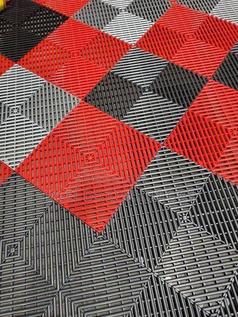 Garage Floor Tiles – Premium Flooring for Workshops and Showrooms