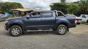 Ford Ranger Wildtrak 2012 Gray