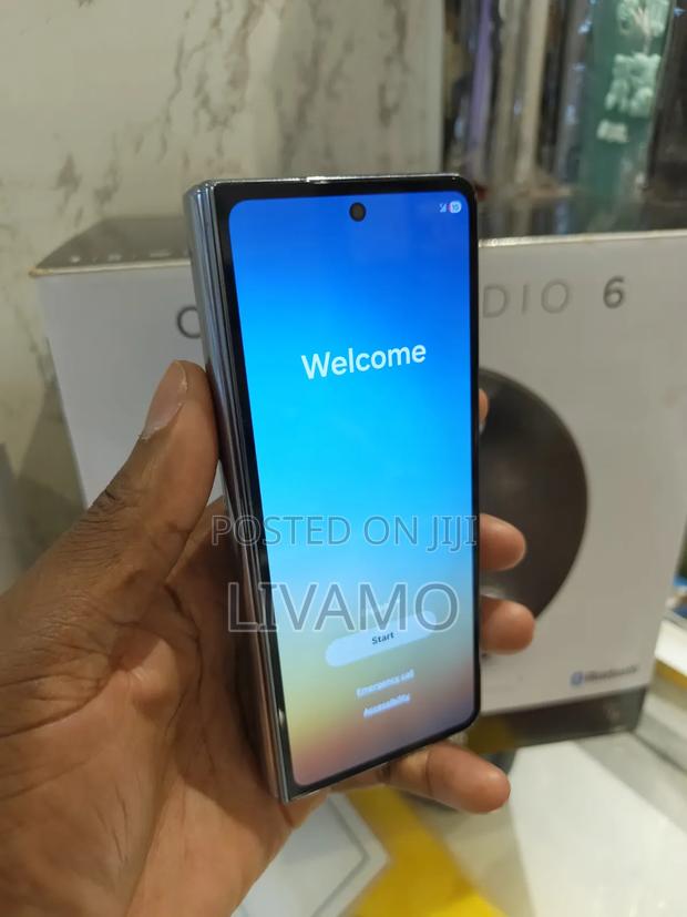 Samsung Galaxy Z Fold4 256 GB Black - thumbnail 3