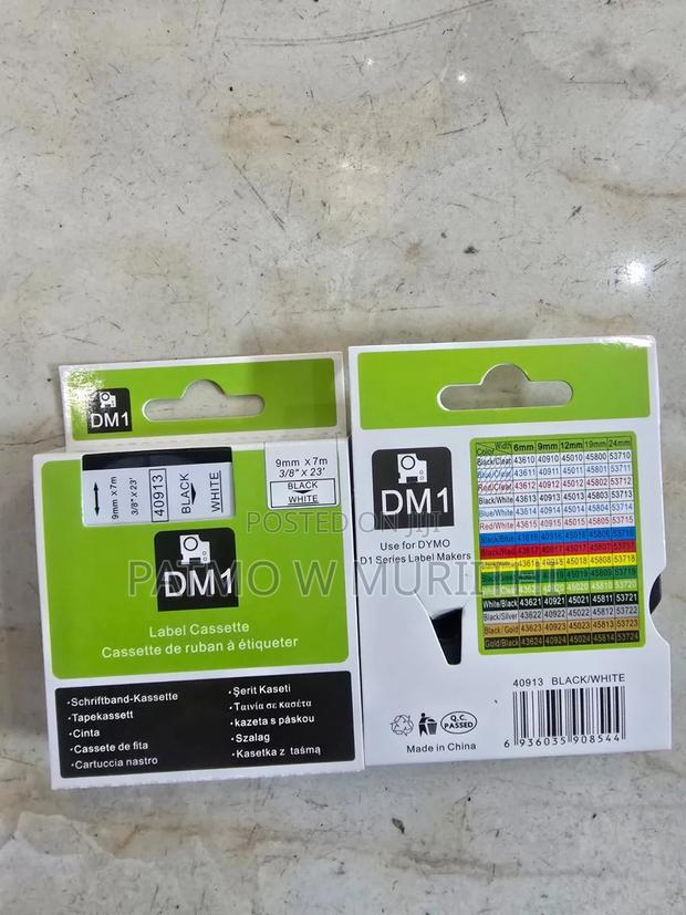 Dymo Label Cassettes Dm1 9mm Black on White - thumbnail 3