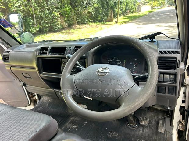 Nissan Vanette 2008 Silver - thumbnail 11