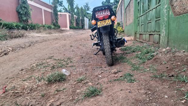 Bajaj Boxer 2020 White - thumbnail 6