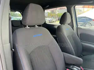 Nissan Note 1.2 Hybrid 2020 Blue