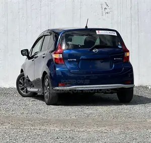 Nissan Note 1.2 Hybrid 2020 Blue