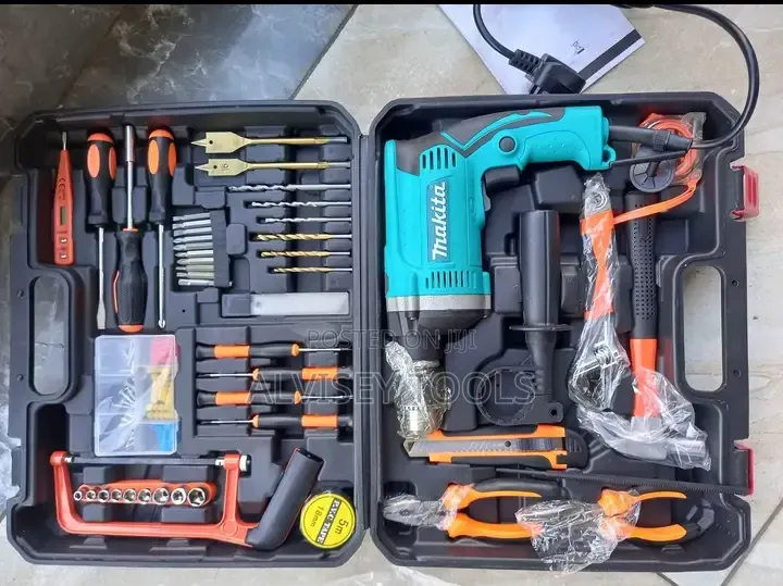 Makita Drill Set
