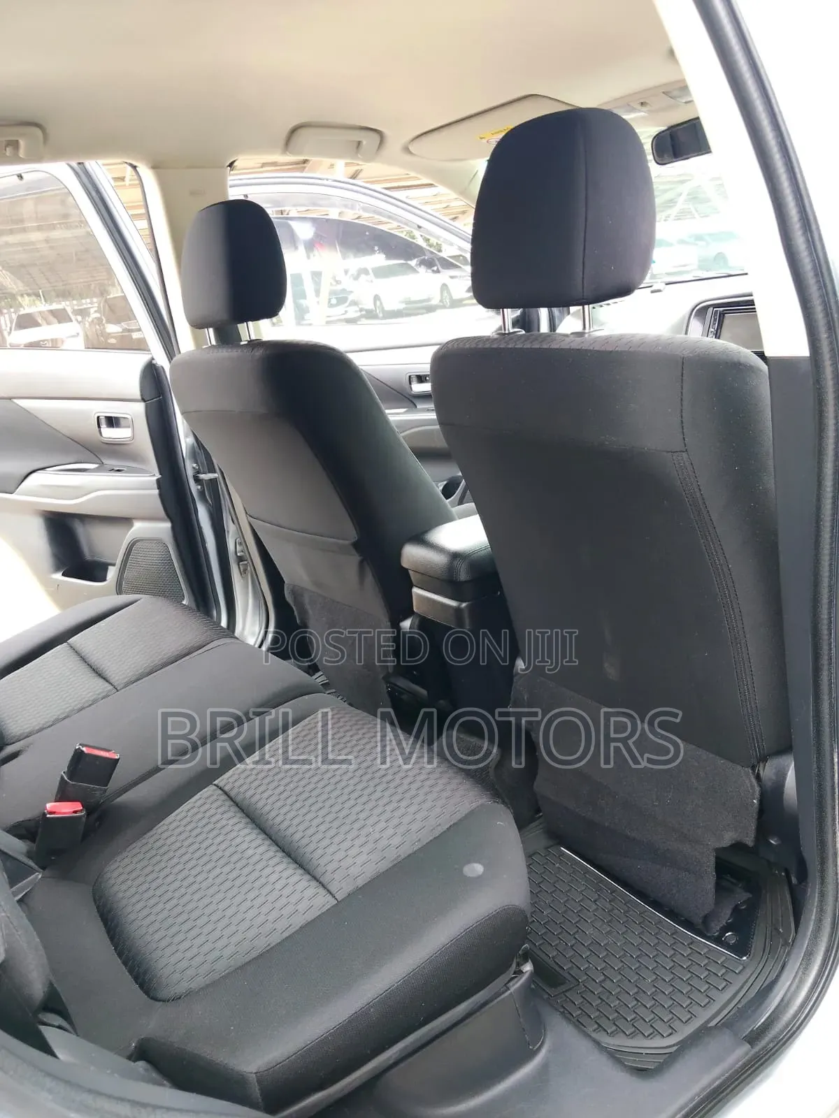 Mitsubishi Outlander 2013 Blue
