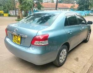 Toyota Belta 2011 Blue