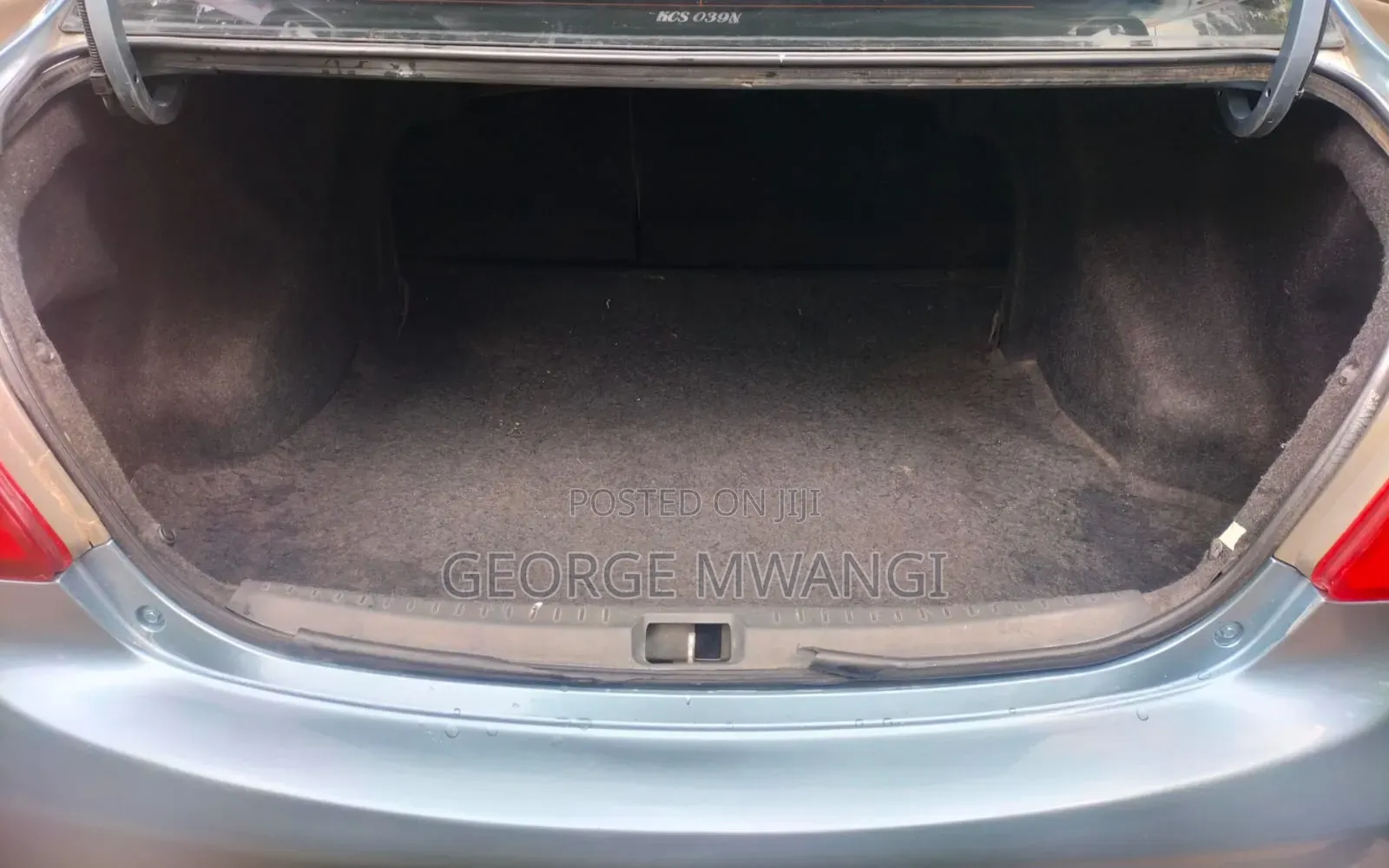 Toyota Belta 2011 Blue