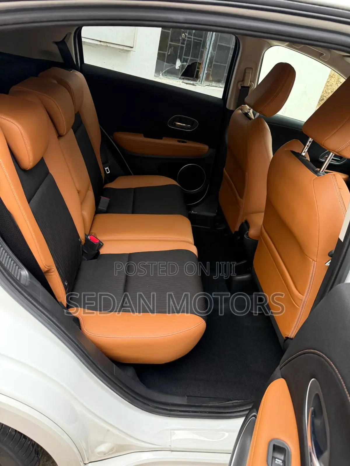 Honda Vezel 2019 Off white
