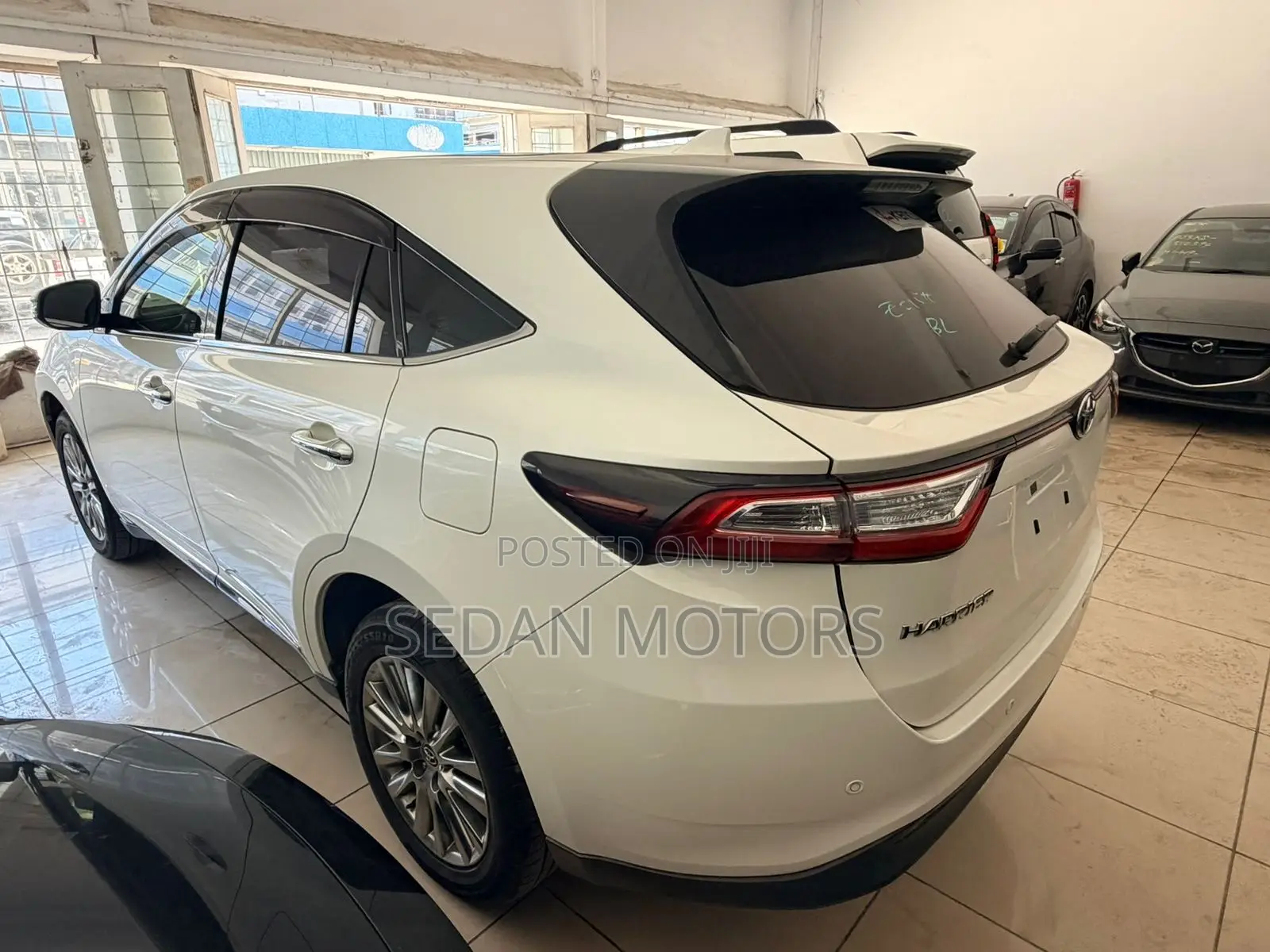 Toyota Harrier 2019 Ivory