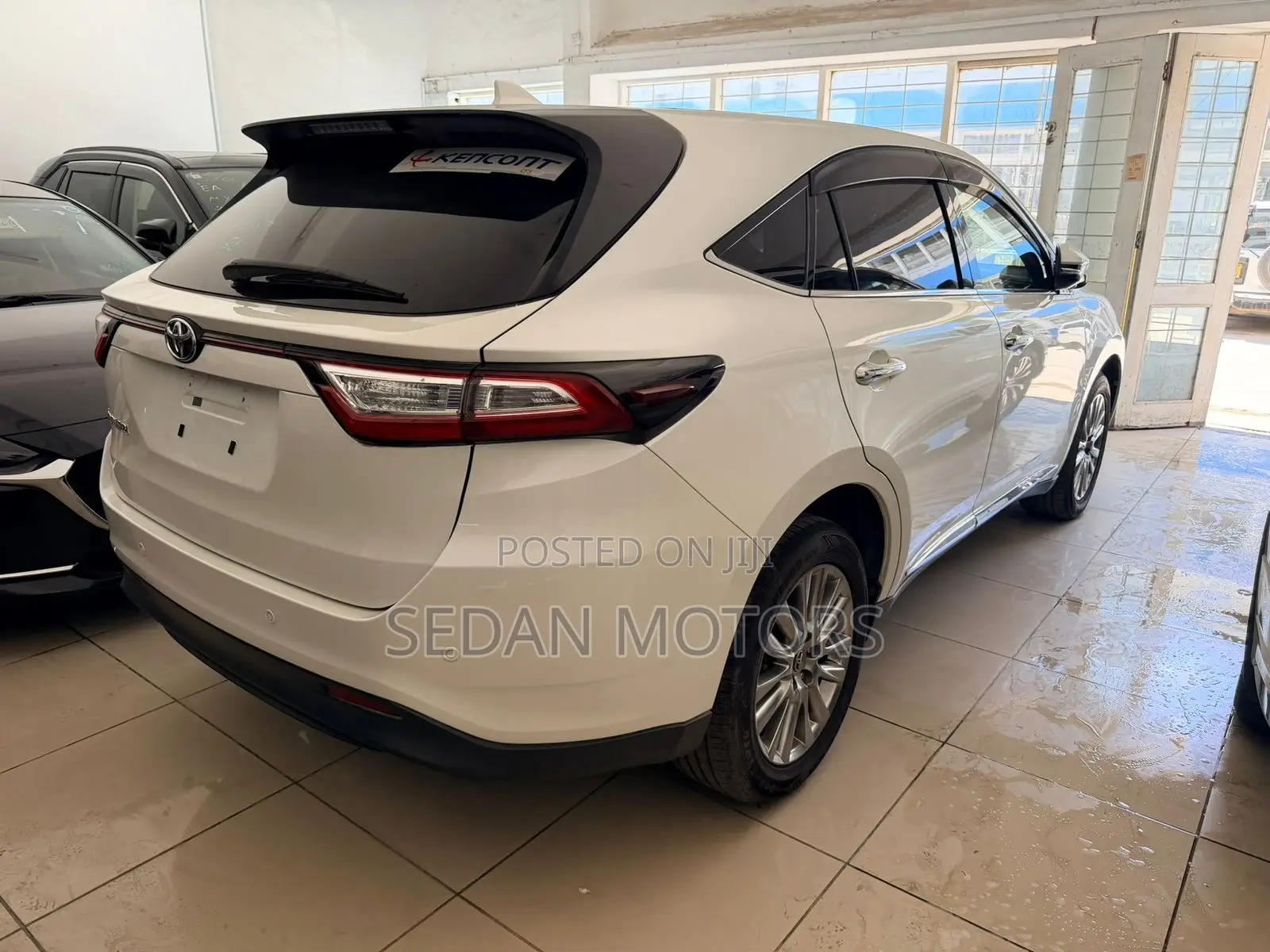 Toyota Harrier 2019 Ivory