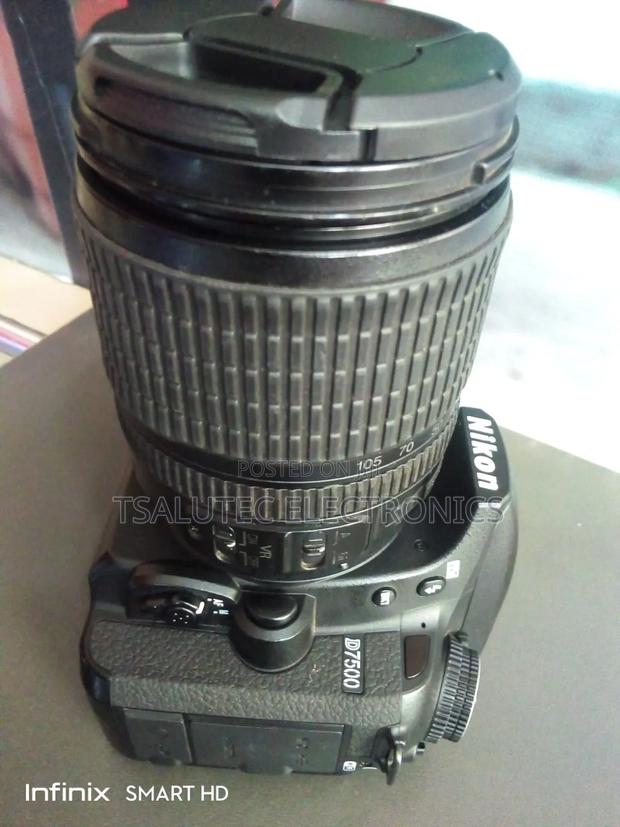 Nikon D7500 - thumbnail 4