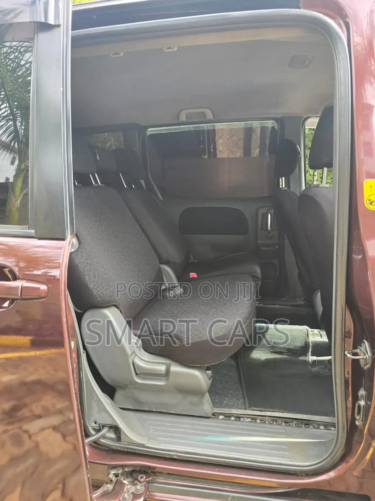 Toyota Sienta 2012 Brown